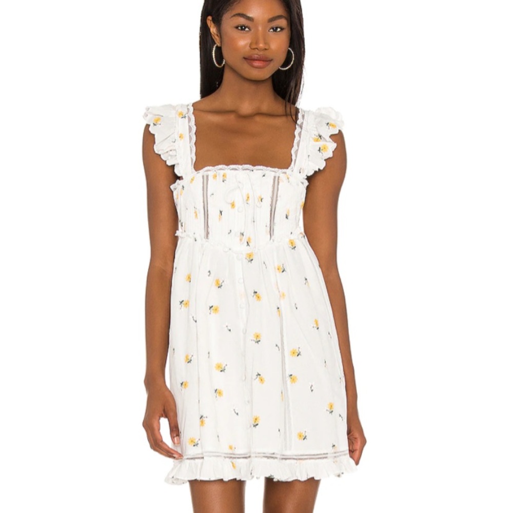 For love and lemons -Leanne mini dress in white ✨